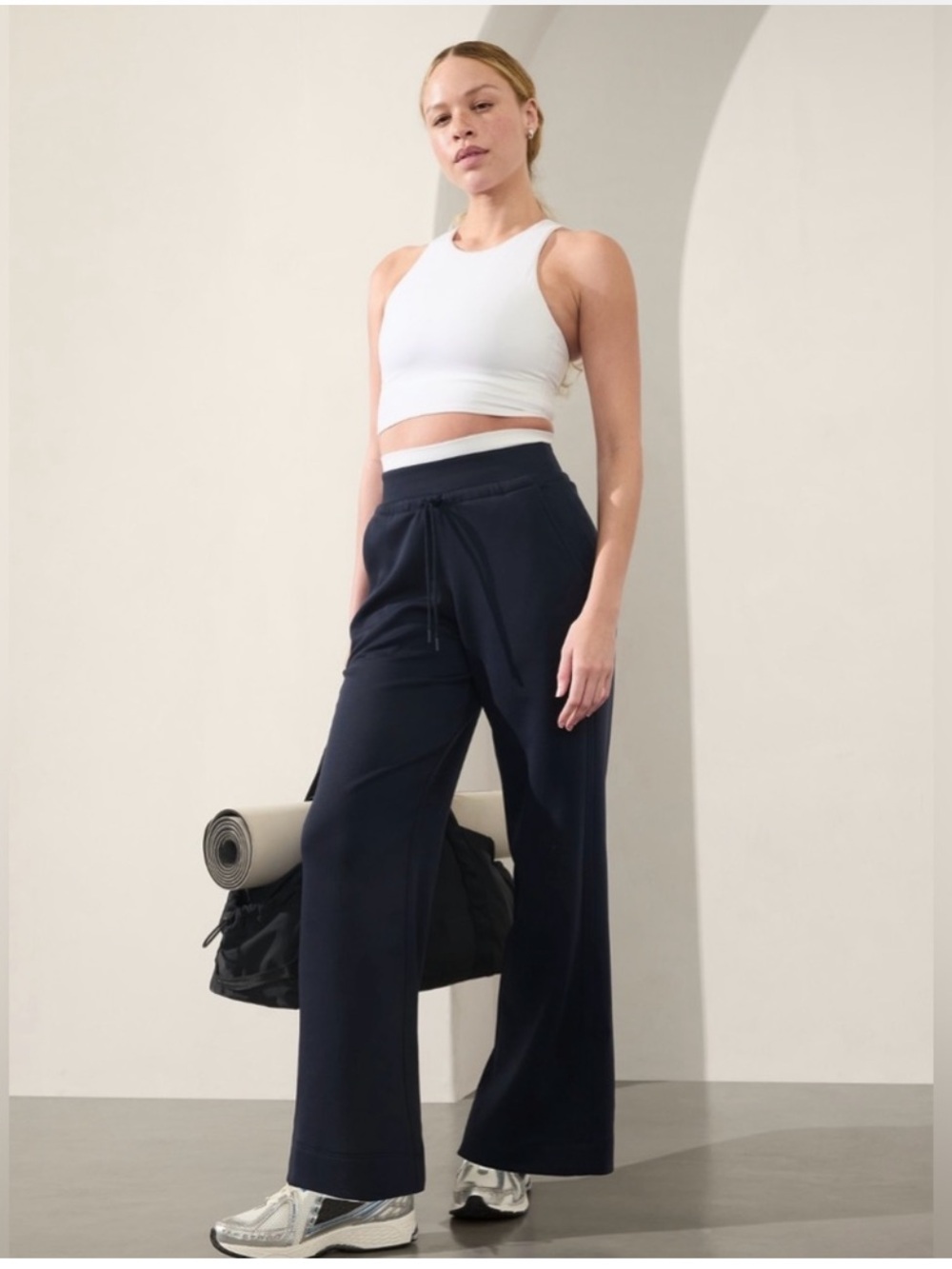 Athleta navy blue wide leg pants
